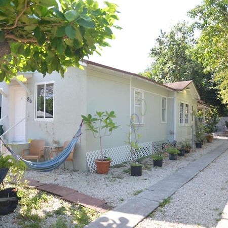 Quiet & Centrally Located House - Private Parking, Laundry And Storage For Luggage Miami Ngoại thất bức ảnh